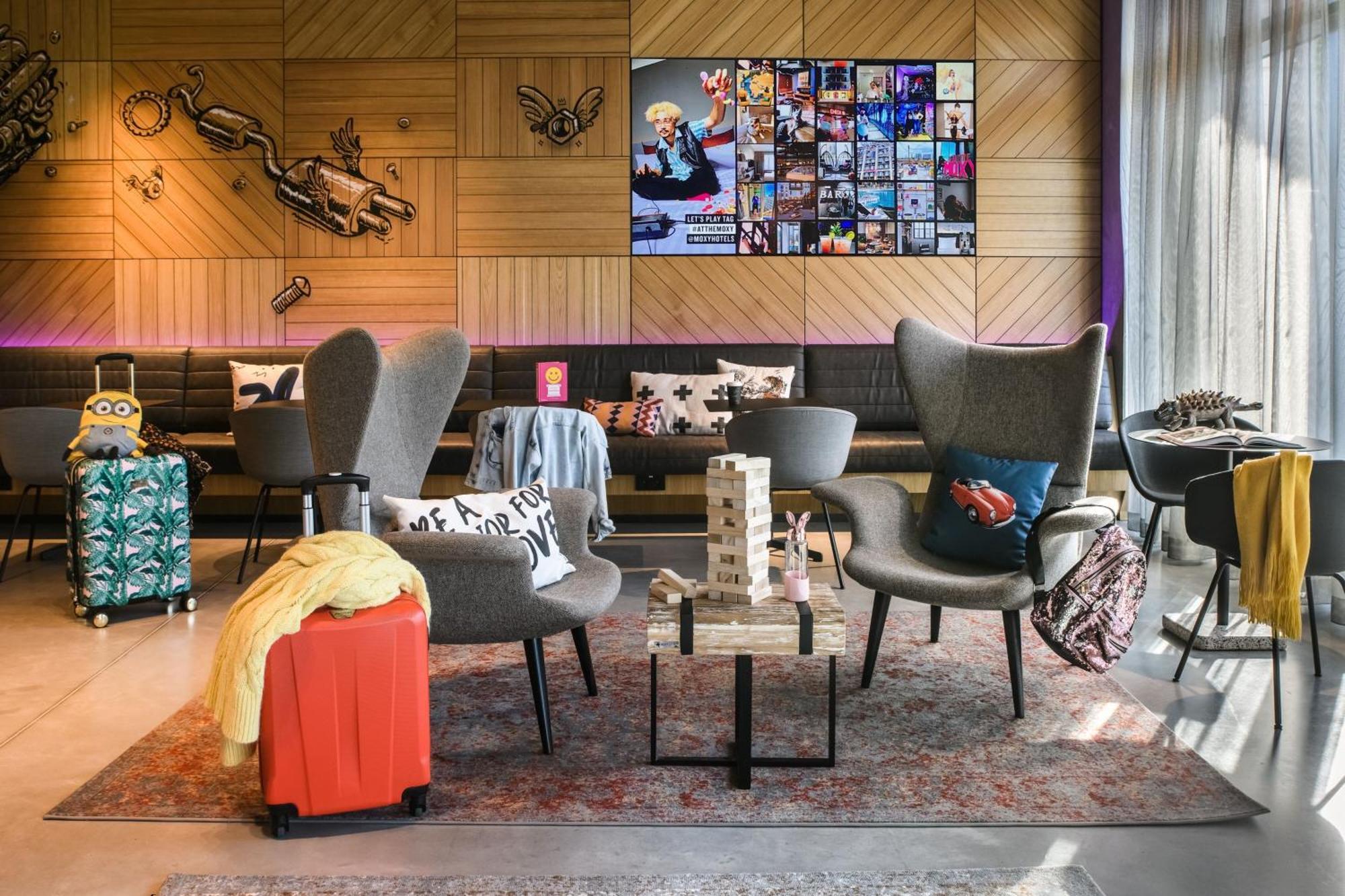 Moxy Stuttgart Feuerbach Hotel Екстериор снимка