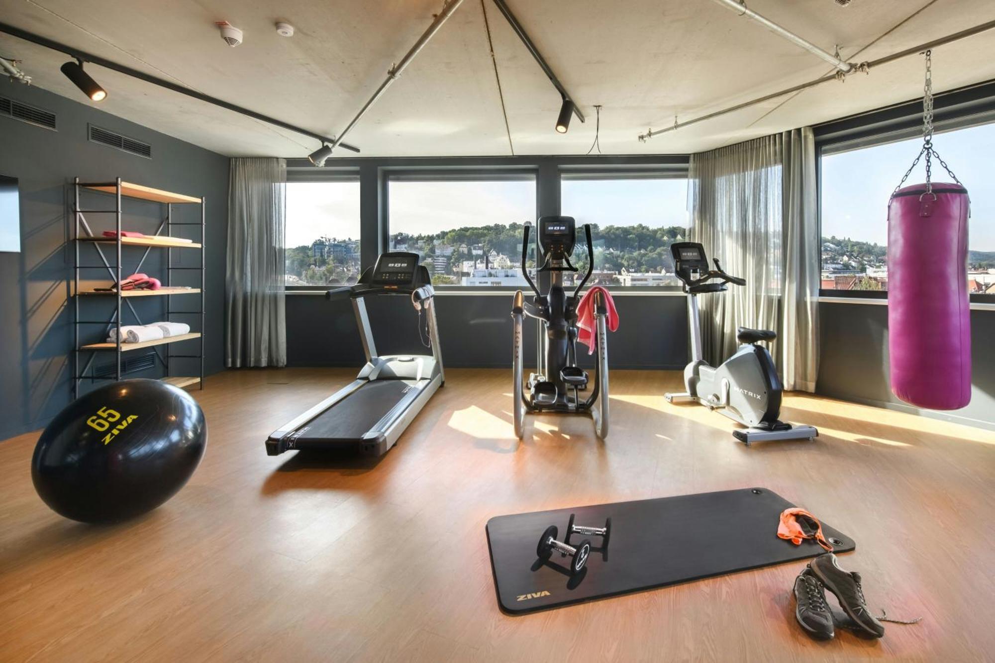 Moxy Stuttgart Feuerbach Hotel Екстериор снимка